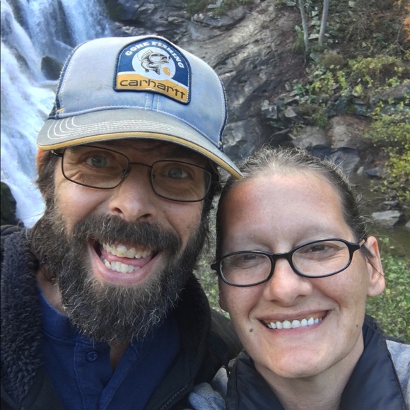 Meet your Posher, Jennifer - Picture 1 of 1